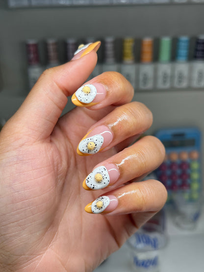 Egg Nails